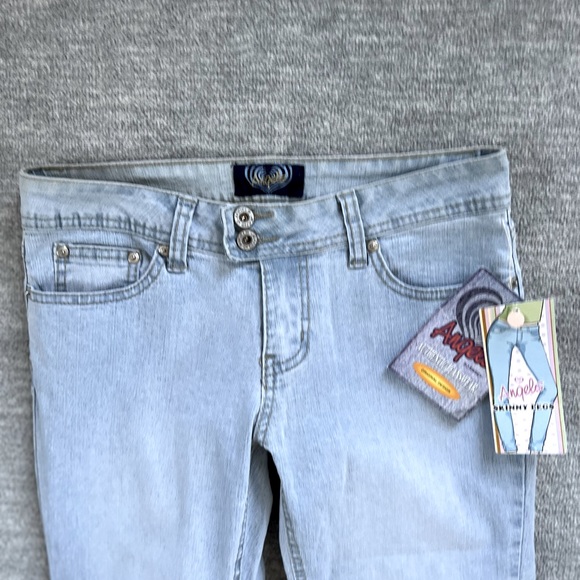 Angels NWT Lightwash Lowrise Skinny Jeans - Picture 3 of 8